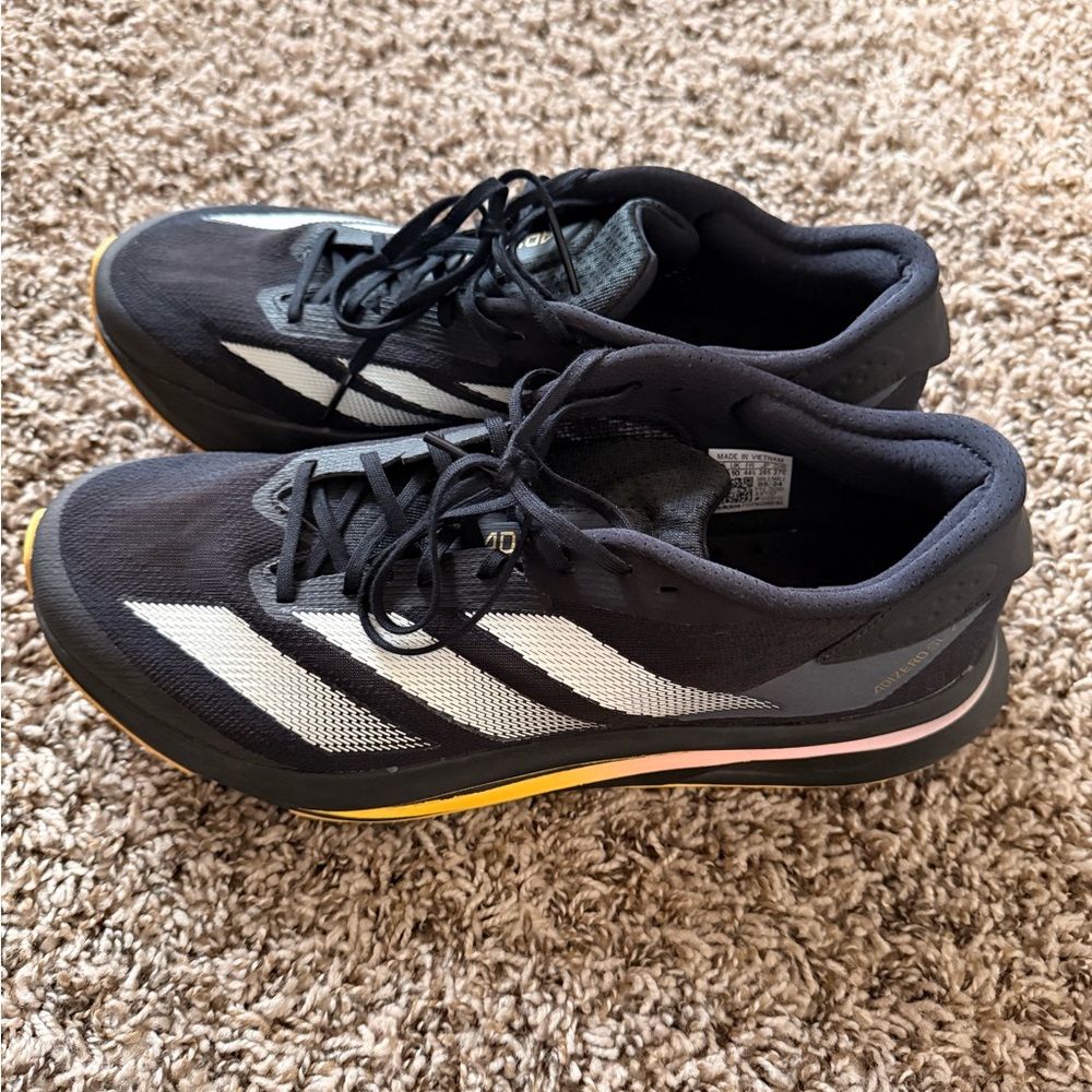 adidas men’s Adizero SL2 running shoes